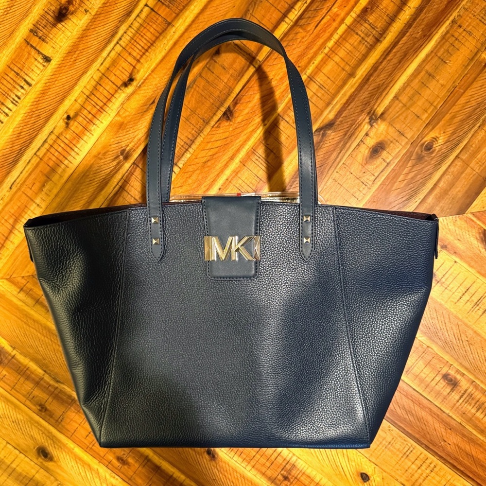 Michael Kors Karlie Large Leather Tote Navy | NWT
